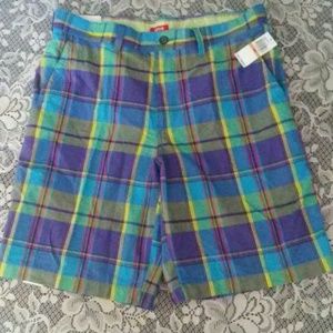 IZOD Shorts Size 33